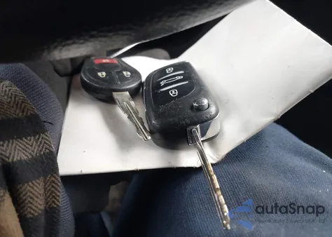 2014 Nissan Rogue Select S из США, поврежденный, VIN JN8AS5MV6EW713737